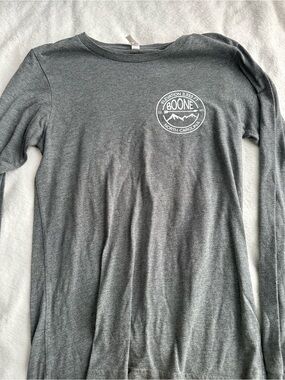 Long-Sleeve Crewneck Shirt in Gray